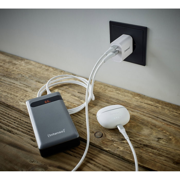 Intenso Power Adapter W30AC 1x USB-A 1x USB-C 30W Blanco