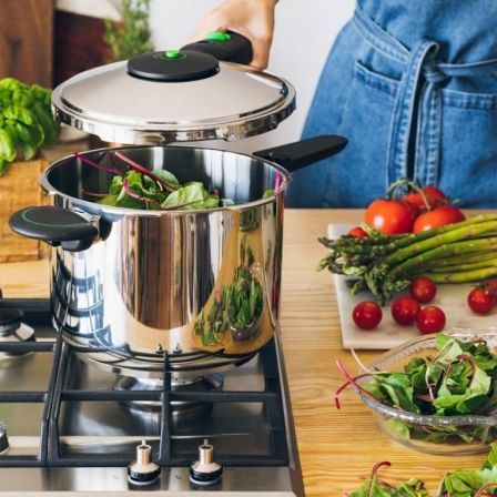 Monix Olla a Presión Presto M911001 4L Apta para Inducción Rápida y Segura