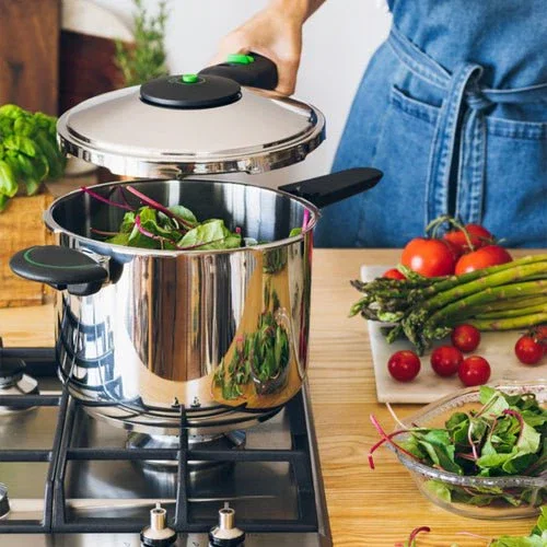 Monix Olla a Presión Presto M911001 - 4 Litros, Acero Inoxidable 18/10, Apta para Todo Tipo de Cocinas Incluida Inducción, Triple Sistema de Seguridad