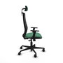Silla de oficina Mardos con mecanismo Sincro tapizada con Tela color Verde esmeralda y malla color Negro. Equipada con lumbar 1D, Brazos 1D, Cabecero 2D y Ruedas 65mm nailon