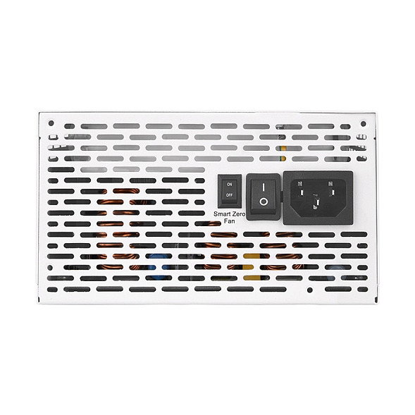 Thermaltake Toughpower GF A3 Snow 1050W 80 PLUS Gold ATX 3.0 Fuente de Alimentación Modular Blanca