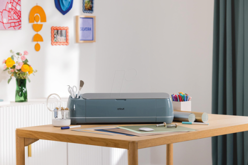 Cricut Plotter de Corte Maker 4 Gris 2011082 - Corta y diseña con más de 300 materiales, tecnología Bluetooth, compatible con Print then Cut