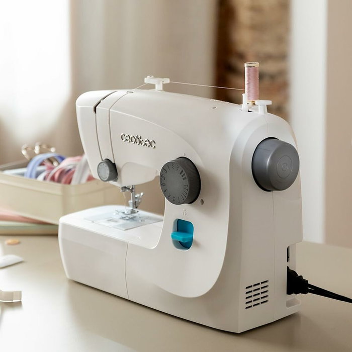 Máquina de Coser Cecotec BelleCouture 1500