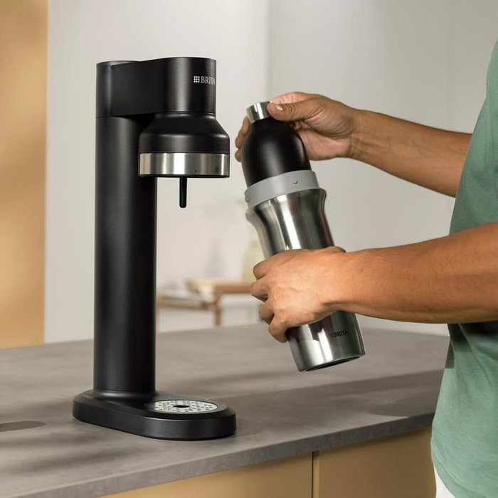Brita sodaTRIO Máquina de agua con gas - negra
