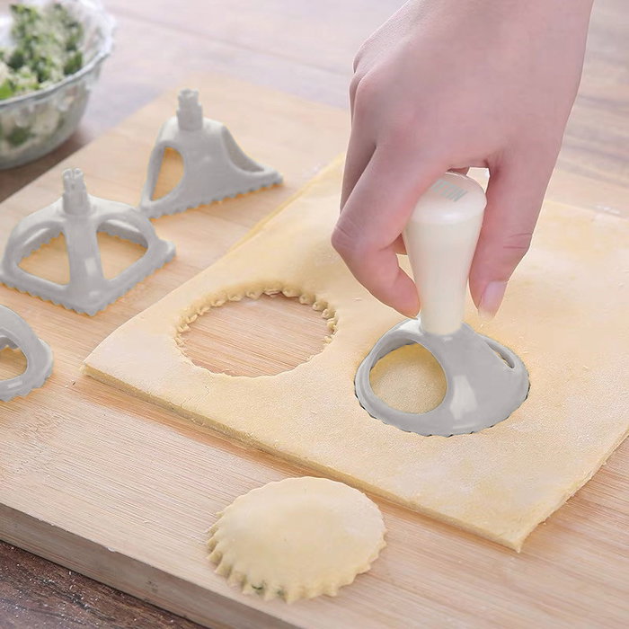 Quttin Corta Pastas Ravioli 4 Formas (12 Unidades) 30,5 x 11 x 6,3 cm