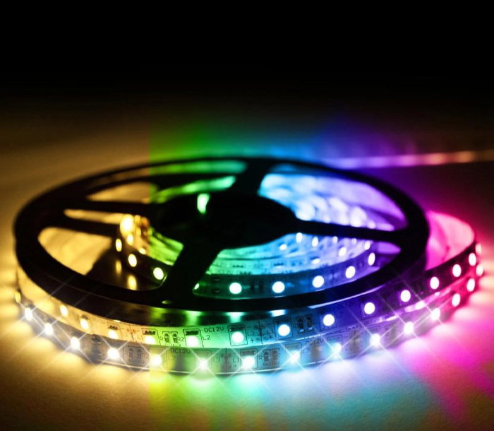 Grundig Tira de LED RGB, 3 metros, IP65, iluminacion decorativa a prueba de agua