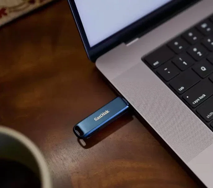 SanDisk iXpand Unidad Flash USB 64 GB USB-C / Lightning 3.2 Gen 1, Azul, Velocidad de Lectura 90 MB/s, Con Protección por Contraseña