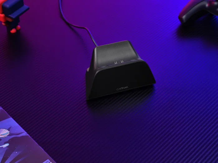 Trust GXT 255 Soporte de Carga Rápida para PS5 con LED, Base para DualSense, Negro, Cable USB-C Incluido