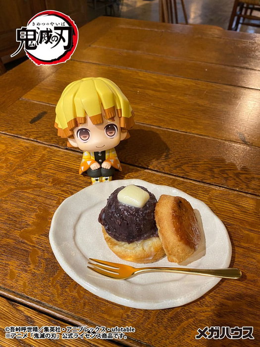 Megahouse Demon Slayer Kimetsu no Yaiba Estatua Zenitsu Agatsuma Smile Ver. 11 cm