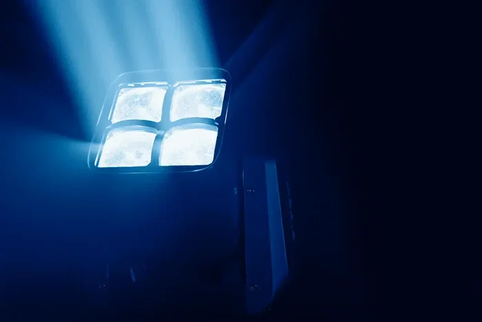 Algamlight Luz Led Wash 4x30W Rgbw Zoom