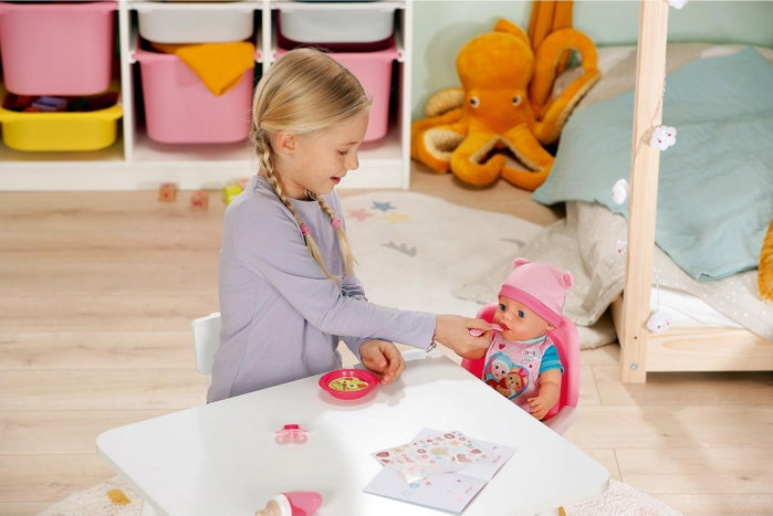 Baby Born Muñeca bebé Emma con 10 funciones y 10 accesorios Baby Born Muñeca bebé Emma con 10 funciones y 10 accesorios