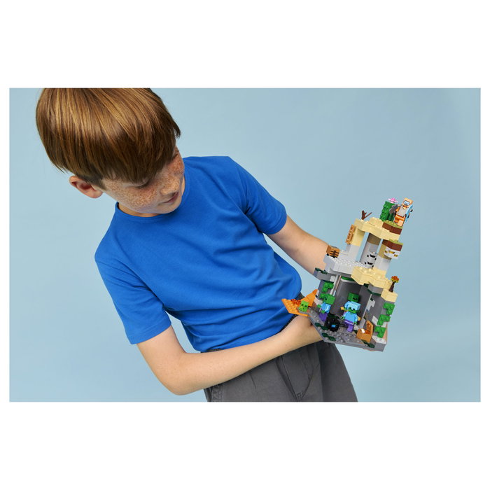 LEGO Minecraft La Mazmorra de Zombis 21587