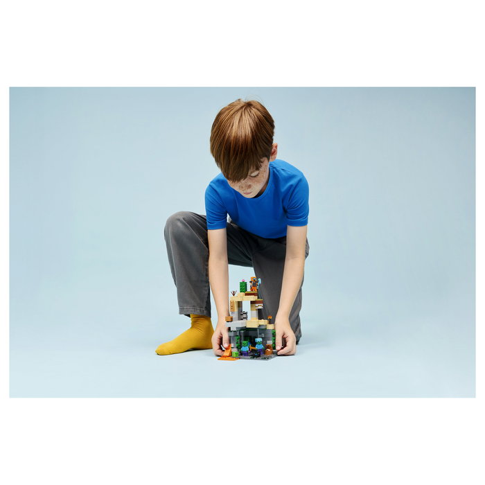 LEGO Minecraft La Mazmorra de Zombis 21587