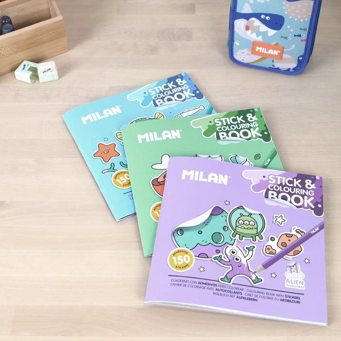 Milan Cuaderno para colorear con adhesivos alien invasion