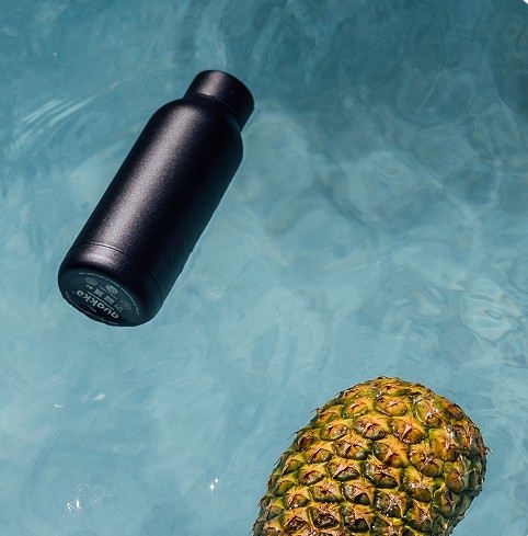 QUOKKA Botella Termo 510 ml de Acero Inoxidable, Color Jet Black - Modelo Solid