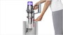 Dyson V11 Fluffy Níquel/Rojo