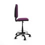 Taburete Aýna con mecanismo Contacto permanente básico tapizada con Similpiel color Morado. Equipado con Base poliamida negra, Sin brazos y Ruedas de nailon 50 mm