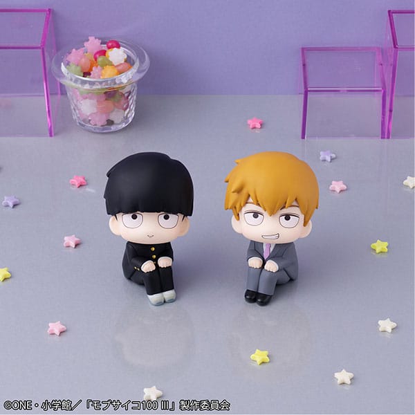Megahouse Mob Psycho 100 III Estatua PVC Look Up Arataka Reigen