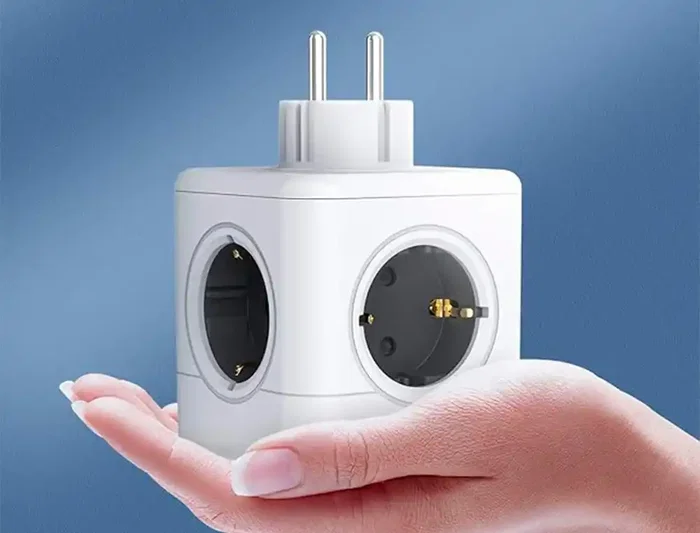 Q-connect Regleta Cubo 5 en 1 Directo a Pared, 5 Tomas de Corriente, 75x75x112mm