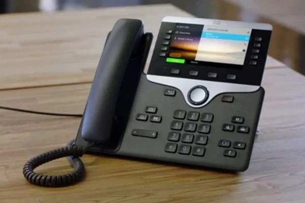 Cisco 8811 Teléfono IP Negro