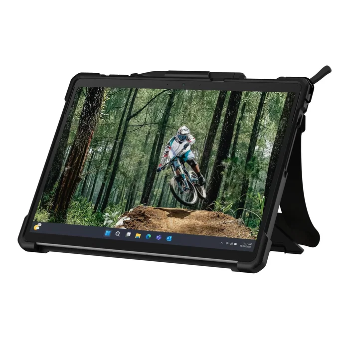 Urban Armor Gear Funda Plasma Series Rugged para Microsoft Surface Pro 9 (13'') Negro, Transparente