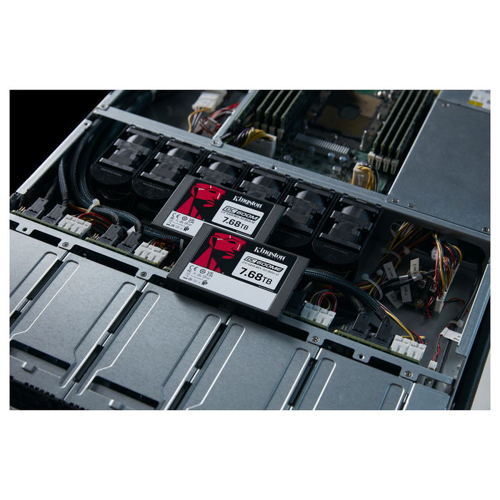 Kingston DC600ME 7.6TB 2.5" SATAIII SSD para Servidor/Estación de Trabajo, Encriptación Hardware