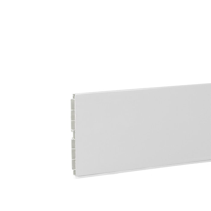 Zócalo Pvc/Aluminio-Papel Melamina Modelo Zesio 3,95M Acabado Plata Mate, Blanco Mate Y Negro Mate Acabado Blanco Altura Zócalo 100Mm Herrajes Fab.Nacional