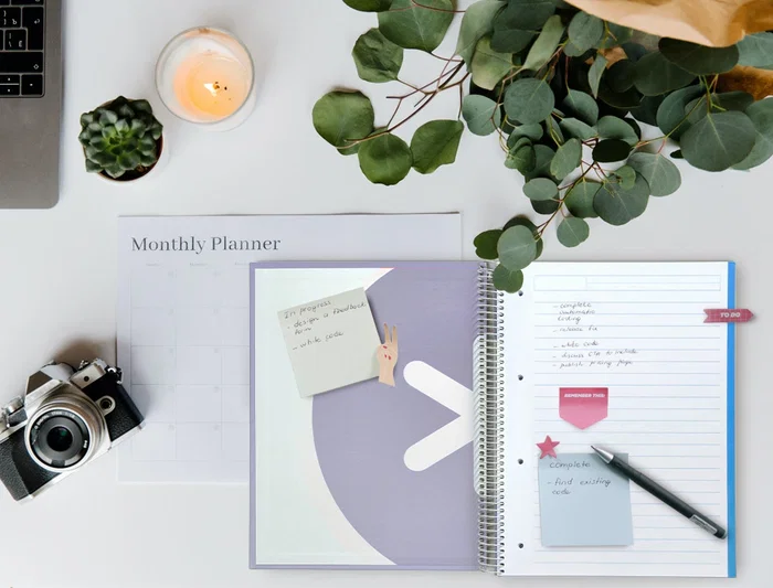 Antartik Cuaderno Espiral Micro A4 Forrada 120 Hojas 90gr Horizontal 5 Bandas Lavanda