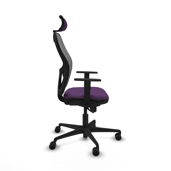 Silla de oficina Jorquera con mecanismo Sincro tapizada con Tela color Morado y malla color Gris. Equipada con lumbar 1D, Brazos 1D, Cabecero 2D y Ruedas 65mm nailon