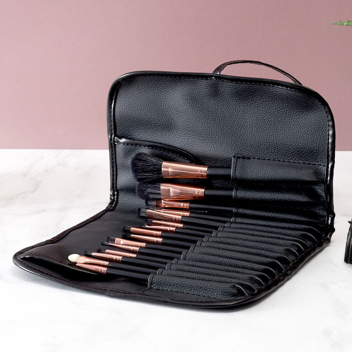 Cosmetic Club Estuche 15 Brochas Maquillaje Profesional para un Maquillaje Perfecto Kit Completo
