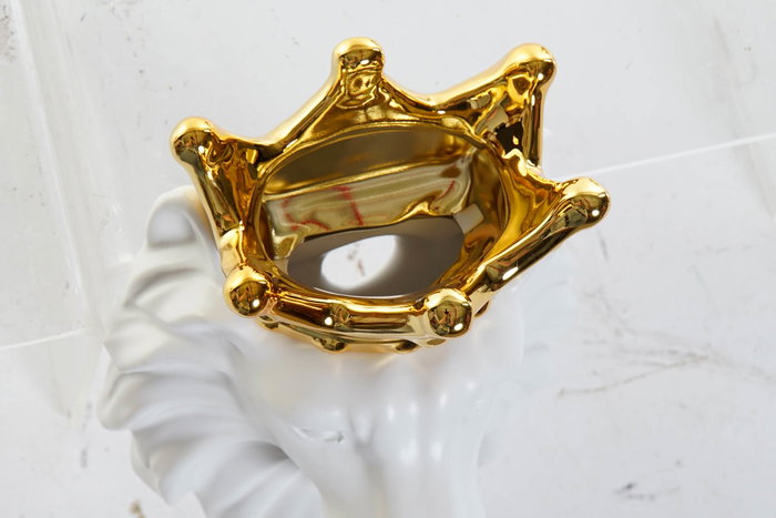 DKD Home Decor Jarrón de Dolomite Blanco y Dorado con Detalles de León DKD Home Decor Jarrón de Dolomite Blanco y Dorado con Detalles de León