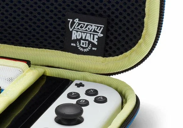 PowerA Funda Protectora Rígida Peely para Nintendo Switch PowerA Funda Protectora Rígida Peely para Nintendo Switch