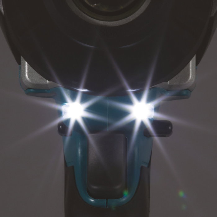 Makita DTW1002RTJ Destornillador de impacto a batería 18V con 2 baterías de 5Ah Makita DTW1002RTJ Destornillador de impacto a batería 18V con 2 baterías de 5Ah