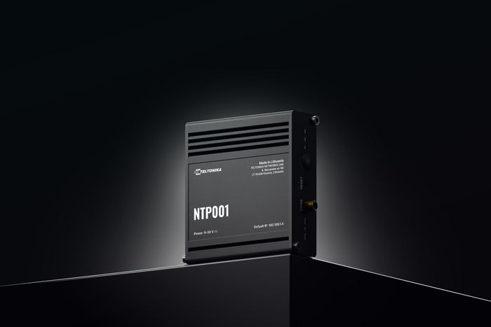 Teltonika NTP001 NTP Server con Puertos RS232 y RS485 para Montaje en Pared