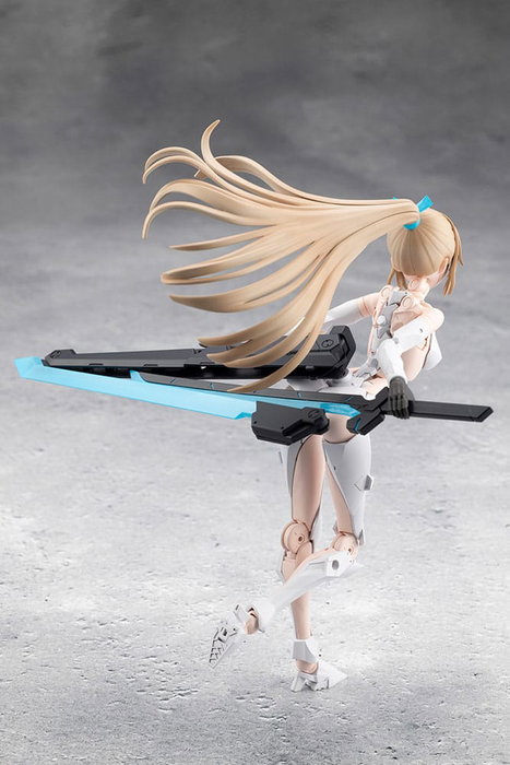 Megalomaria Unlimited Universe Maqueta Plastic Model Kit Emulator 16 cm