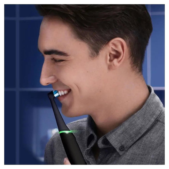 Oral-B iO Series 6 Black Lava con estuche