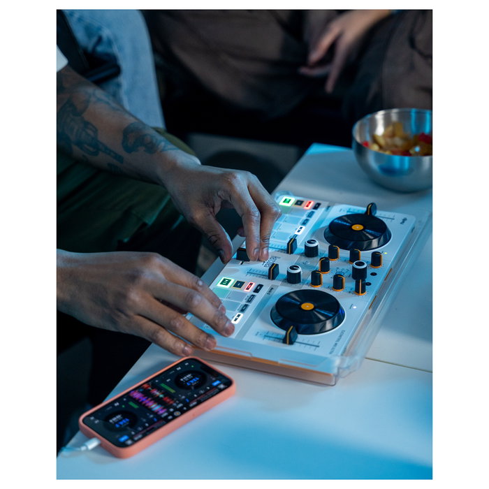 Hercules DJControl Mix Ultra Hercules DJControl Mix Ultra