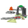 LEGO DUPLO Set de expansión: Vías de tren y túnel 10425