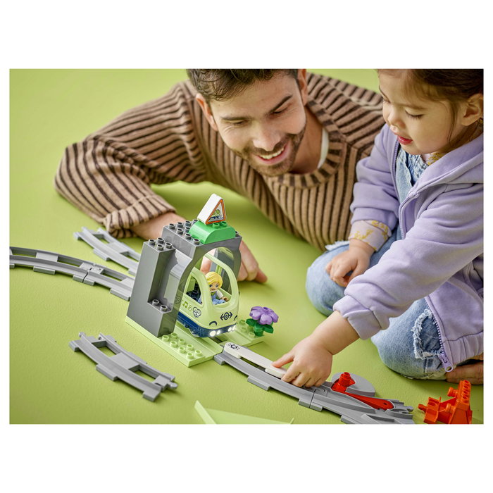 LEGO DUPLO Set de expansión: Vías de tren y túnel 10425 LEGO DUPLO Set de expansión: Vías de tren y túnel 10425