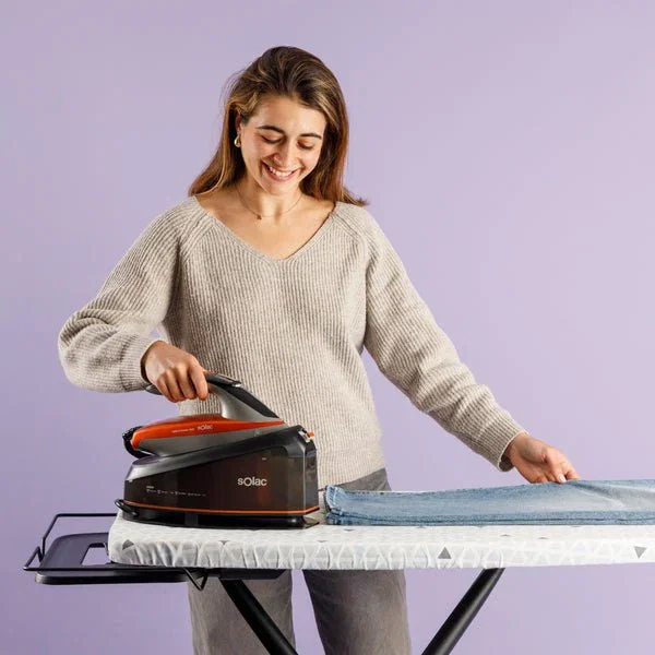 Solac CPB6110 Optima Center 3010 Centro de Planchado 3000W 1.5L 7 Bar Vapor 400g/min Smart ECO, Suela Cerámica - Negro, Naranja, Plata