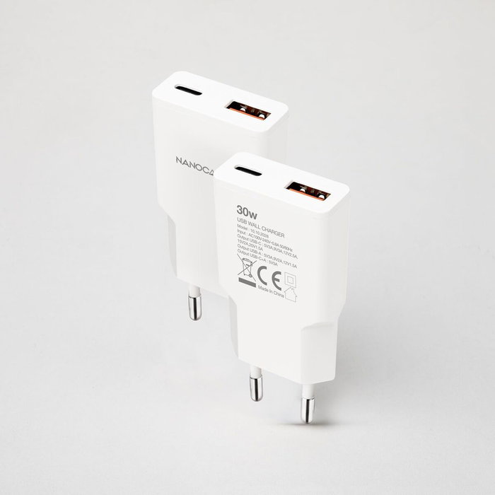 Nanocable Cargador de Pared 30W con USB-C PD y USB-A QC, Blanco