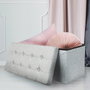 Home Deco Factory Banco-Puf Plegable Gris Claro con Almacenamiento Tela Acolchada para Sala de Estar y Dormitorio Resistencia 110 kg Medidas 76x37x38 cm