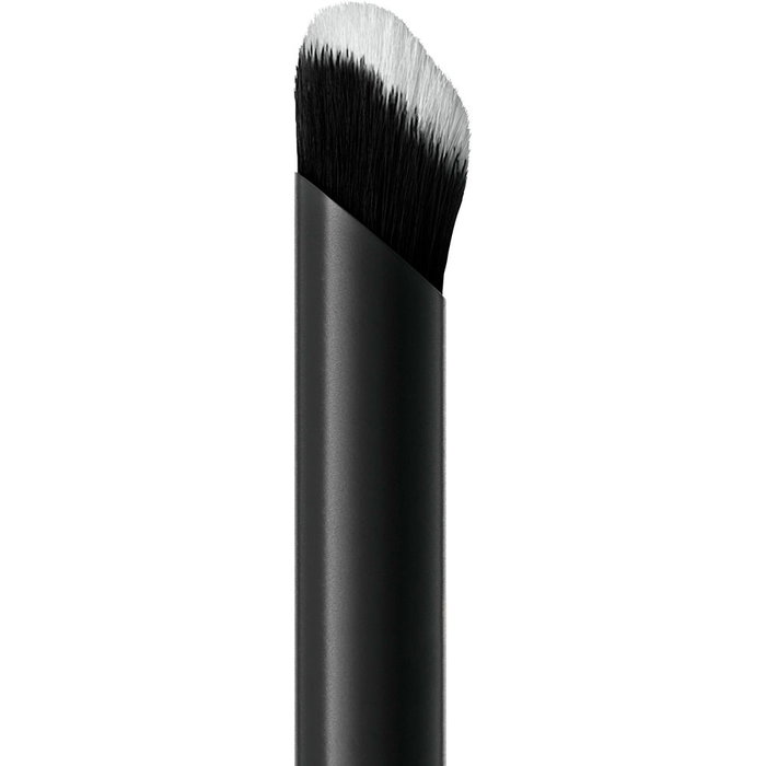 Catrice UNDER EYE Brocha para Corrector de Maquillaje con Punta Angular, 1 u Catrice UNDER EYE Brocha para Corrector de Maquillaje con Punta Angular, 1 u