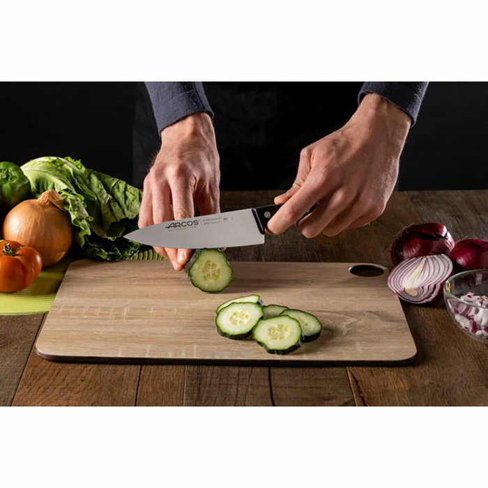 Arcos Cuchillo Cocinero Serie Universal 155 mm Negro Arcos Cuchillo Cocinero Serie Universal 155 mm Negro