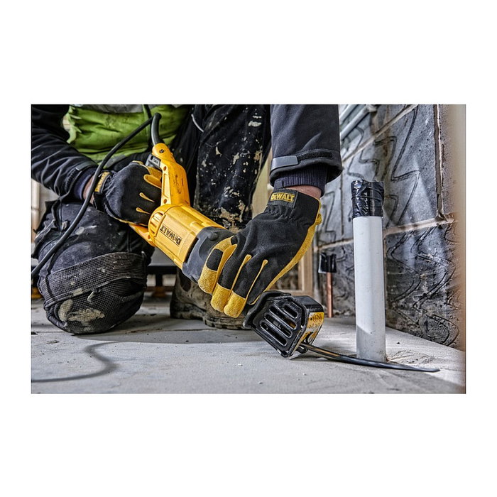 DEWALT Sierra de sable DWE305PK-QS 1100W, Profundidad de corte en madera 28 cm