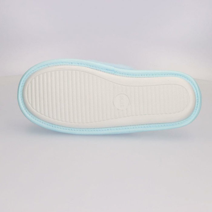 Cerdá Zapatillas de Casa Abiertas Stitch T32/33 LIGHT BLUE