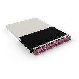 PATCHBOX patchbox.one Kabeleinzugssystem 30RU/OM4 (1,8 m) con 24 Kassetten, LWL OM4 LC-SC Multimodo, 100 Gbit/s, Cable Erikaviolett LSZH