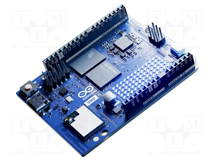 ARDUINO UNO Q 2GB