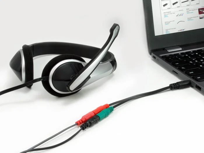 Equip 147943 Cable Divisor/Splitter Audio Y 1x Jack 3.5mm Macho a 2x 3.5mm Hembra, 1.5 m, Negro