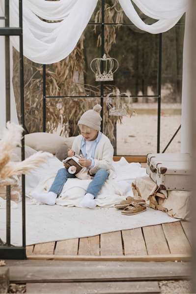 Muñecas Arias Muñeca Iria 45 cm Marron C/Mecanismo 14 Sonidos Magnetico Try Me